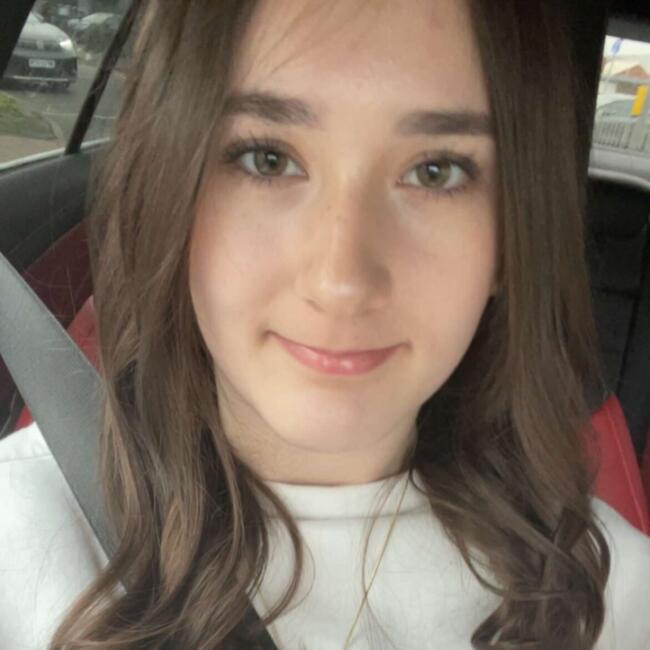 Babysitter in Warrington: Charlotte