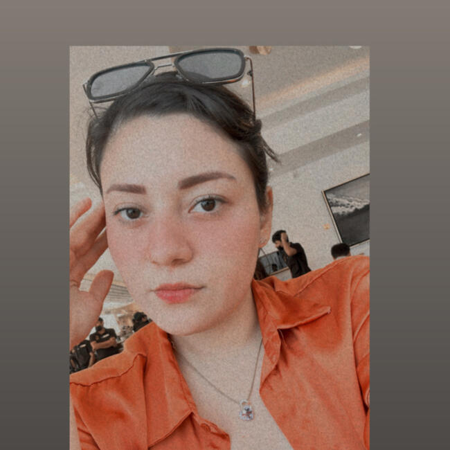 Babysitter in Cabo San Lucas: Perla Kristal (Enfermera)