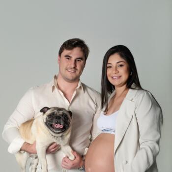 Emprego de babá em Blumenau: emprego de babá Taís