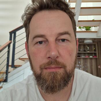 माता-पिता बंगलौर: Frank