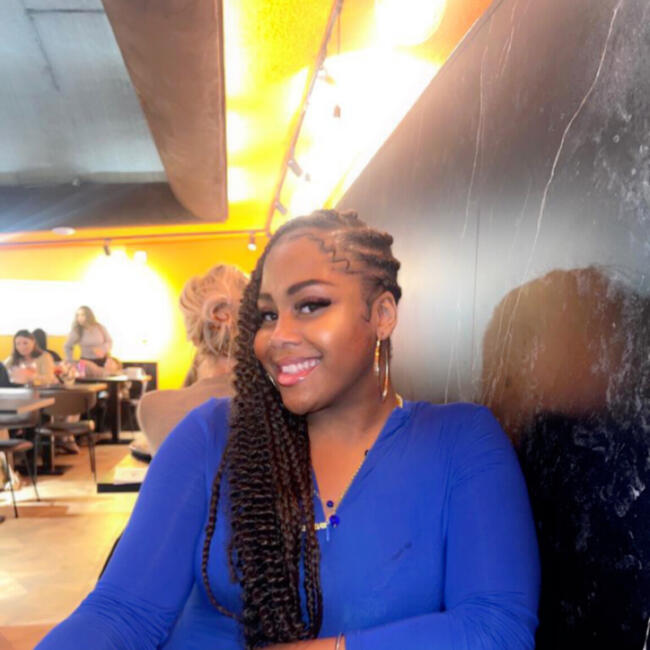 Oppas in Almere: Shaeriva