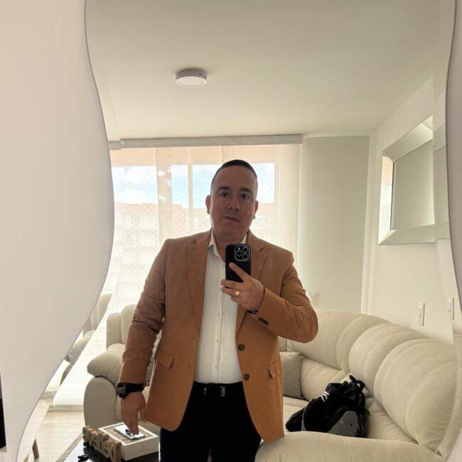 Trabajo para niñera en Chía: BLADIMIR MENDOZA CARRILLO