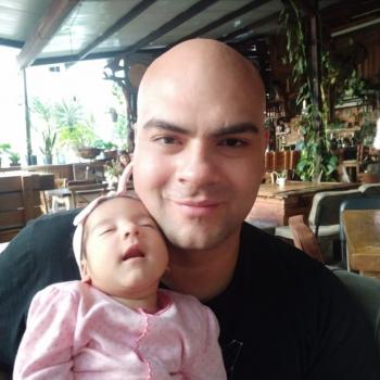 Trabajo de niñera en Medellín: Alejandro