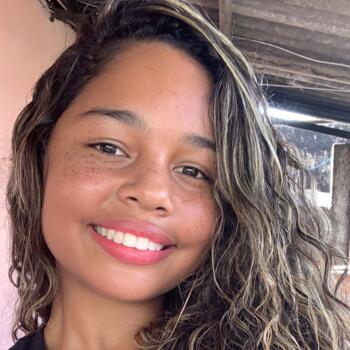 Babysitter em Porto: Erica