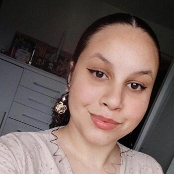 Babá em Itapevi: Camila