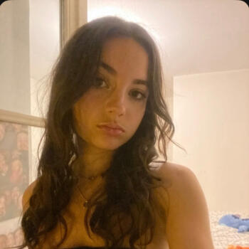 Babysitter in Dijon: Louise