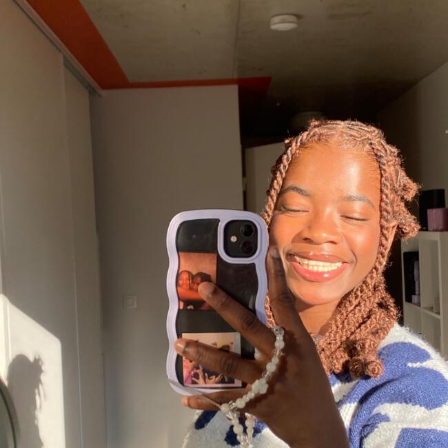 Babysitter in Seoul: Djita