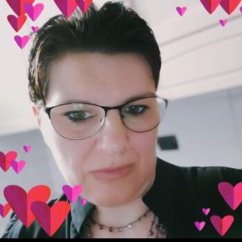 Babysitter a Cardano al Campo: Patrizia