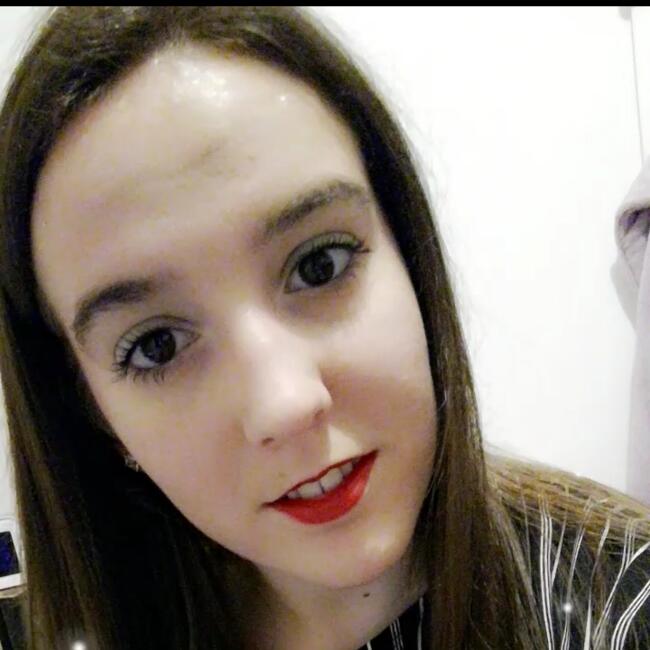 Babysitter in La Salvetat-Saint-Gilles: Alexia