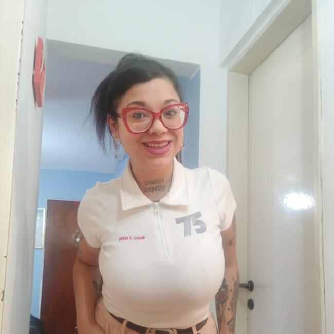 Babysitting job in Almirante Brown: Narela