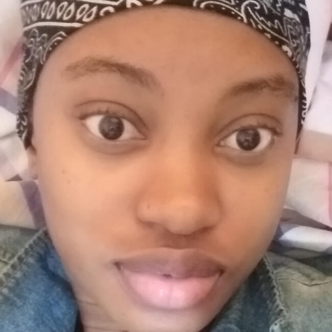 Babysitter in Marseille: Aminata