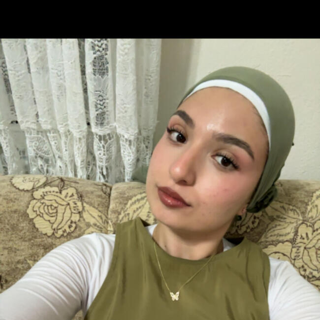 Babysitter in Ascoux: Muge