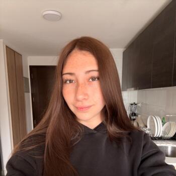 Babysitter in San Pedro de la Paz: Javiera Zambrano