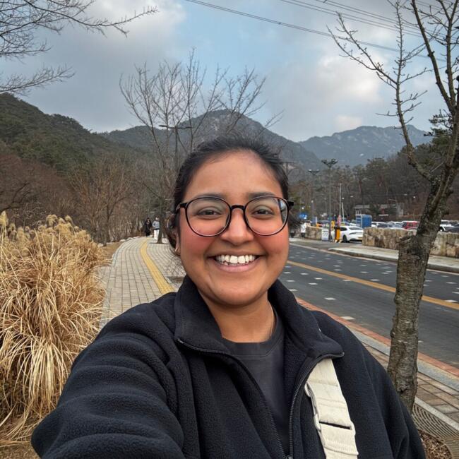 Babysitter in Singapore: Felicia