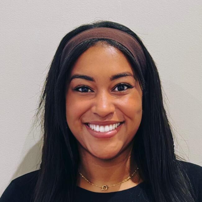 Babysitter in De Rijp: Latoya