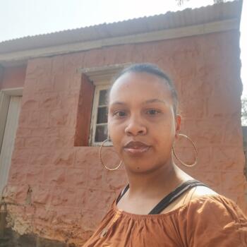 Babysitting job in Ladysmith: babysitting job Sharon