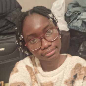 Babysitter Caudebec-lès-Elbeuf: Ysaine marie desirée