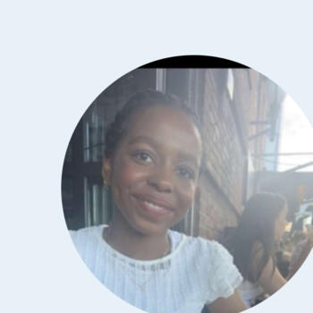 Babysitter London: Nicole