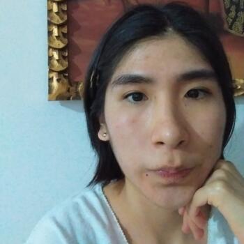 Babysitter in Lima: Mariana