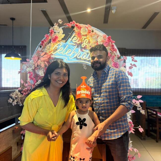 वड़ोदरा में बेबीसिटिंग की नौकरी: Dharti