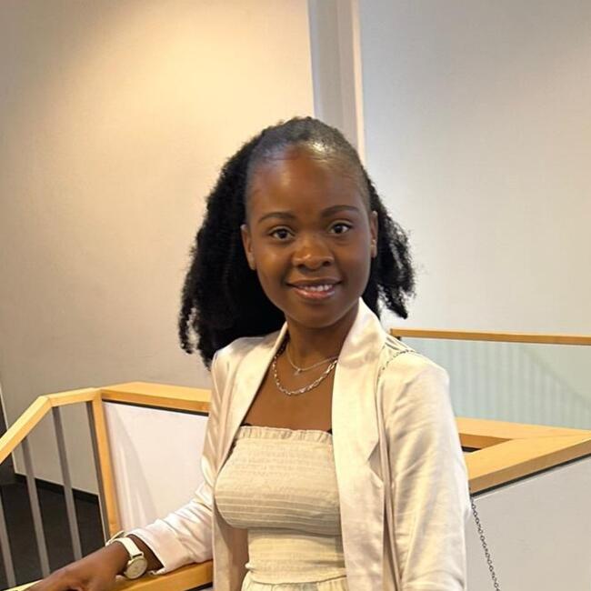 Babysitter in Warsaw: Kimberly