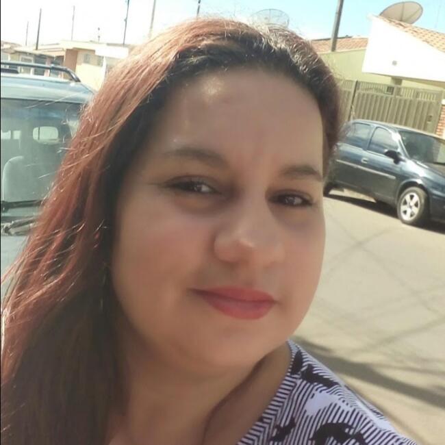 Babysitter in Lisbon: Elaine