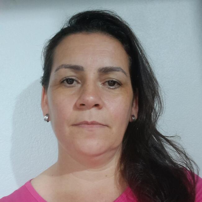 Babysitter in São Leopoldo: Elida