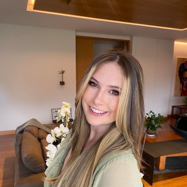 Babysitter in Medellín: Manuela