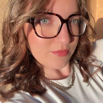 Babysitter in Saint-Jean-de-Braye: Leelou