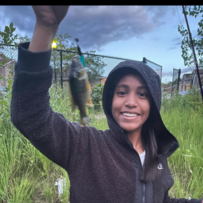 Babysitter in Michigan City (Indiana): Amoni