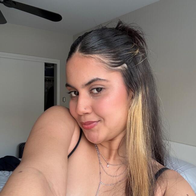 Babysitter in Winnipeg: Maria