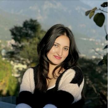 Babysitter in Tunis: Dhifaoui aicha