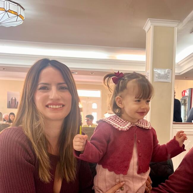 Trabajo de canguro en Granada: Enca