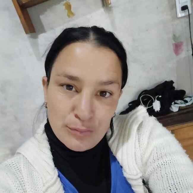 Babysitter in Berazategui: Laura