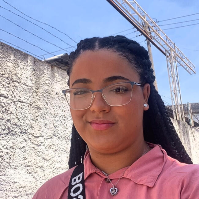 Babysitter in São Gonçalo (São Gonçalo): Gabrielle