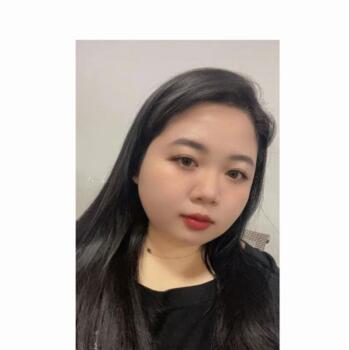Babysitter in Jakarta: Arisa