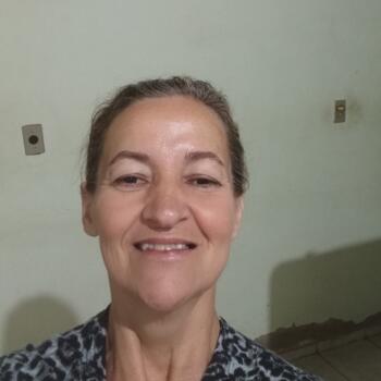 Babysitter São Bernardo do Campo: Regina