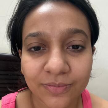 माता-पिता बम्बई: Hrishita