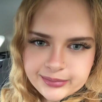 Babysitter in Korb: Rosa