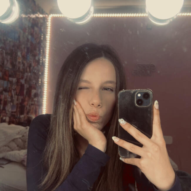 Babysitter in Genk: Kyra