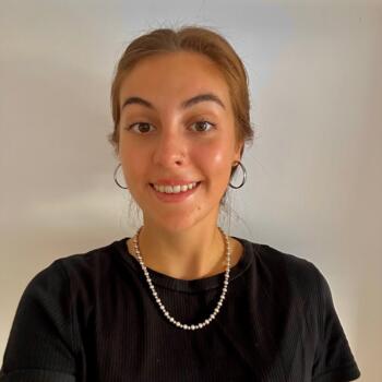 Babysitter in Madrid: Pilar
