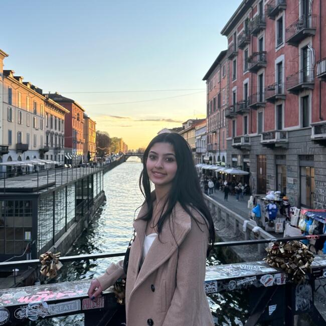 Babysitter in Minneapolis: Sanjana