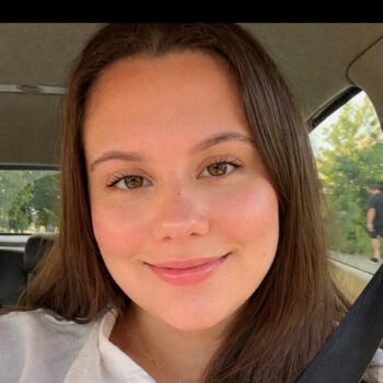 Babysitter in Orléans: Mayia