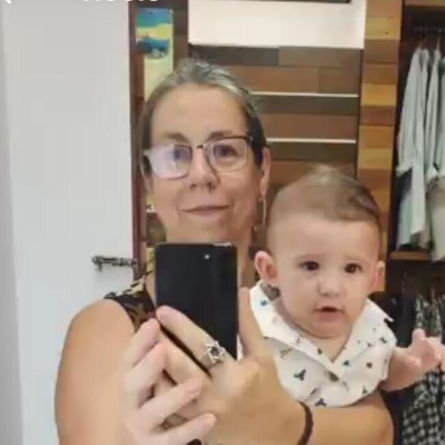 Babysitter in Itajaí: Celia