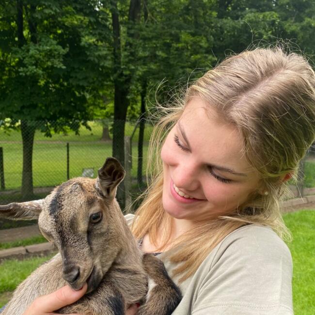 Babysitter in Bliesmengen-Bolchen: Johanna
