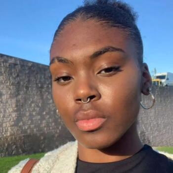 Babysitter in Seixal: Daiemily dos santos