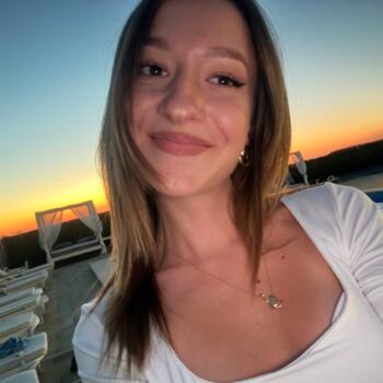 Babysitter in Oradea: Narcisa