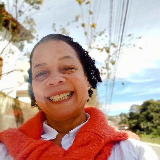 Babysitter in Nova Friburgo: Luzia