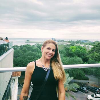 Babysitter in Sarasota: Amber