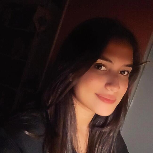 Babá em Francisco Morato: Geovana